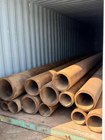 Mixed bore pipe in container