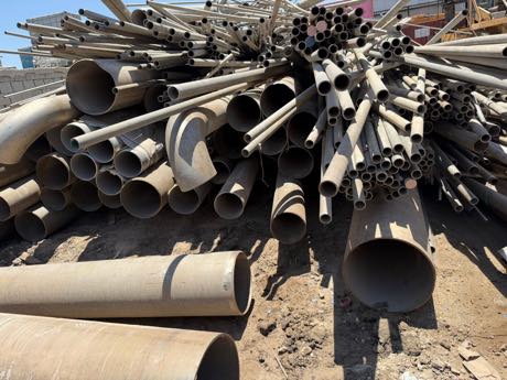 Mixed pipe and tube in the yard